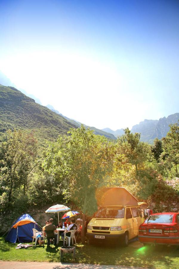 Camping Alpino - Nature Village Malcesine Extérieur photo